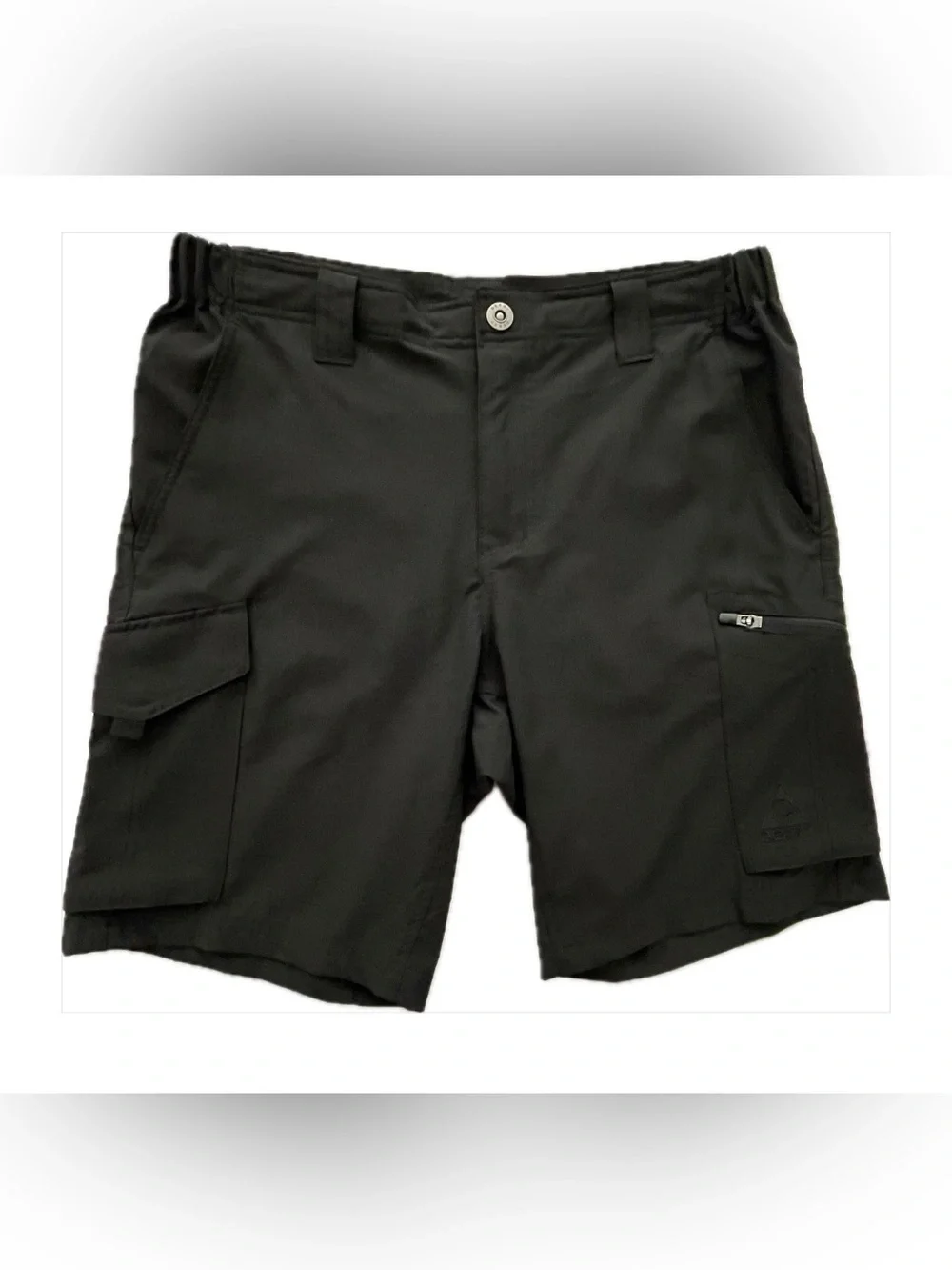 NWOT Gerry Men’s Black Hybrid Shorts Size 32